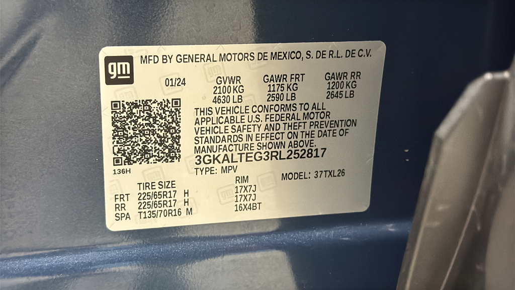 Used 2024 Downpour Metallic GMC SLE image 28