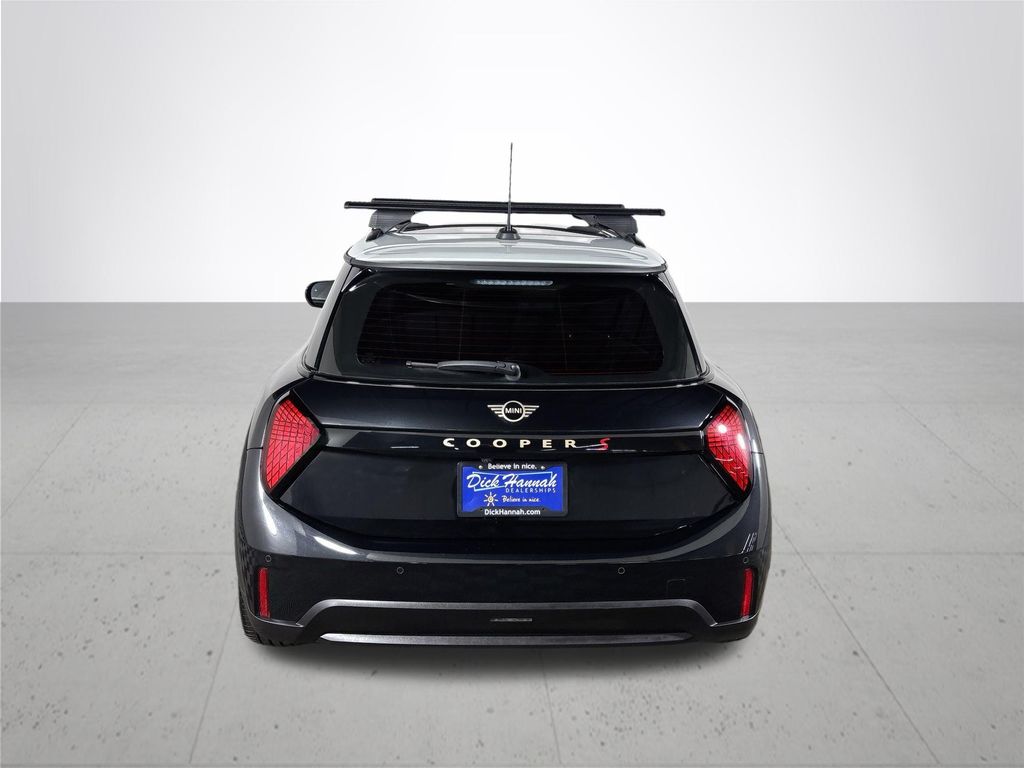 2025 MINI Cooper S Iconic