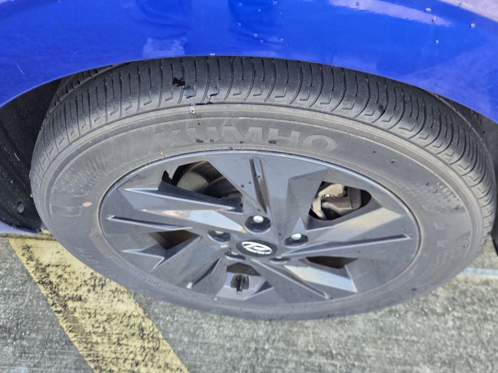 2023 Hyundai Elantra - $20,130