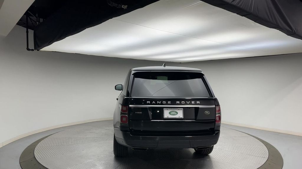 Thumbnail: 2019 Land Rover Range Rover - 7