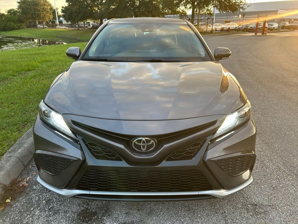 Thumbnail: 2022 Toyota Camry - 8