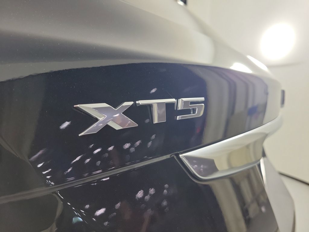 2024 Cadillac XT5 Luxury Green at Tom Peacock Cadillac