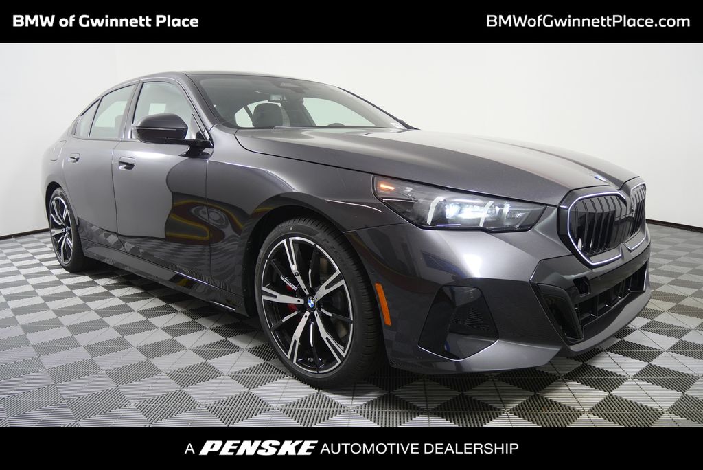 Thumbnail: 2026 BMW 5 Series - 1