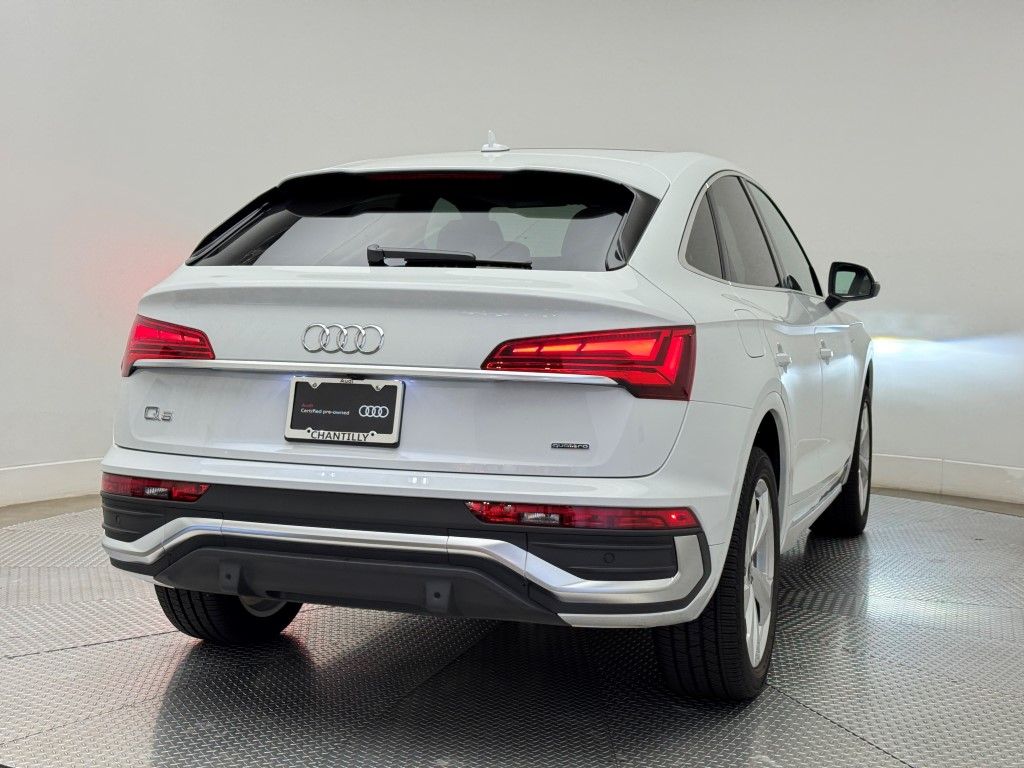 Thumbnail: 2025 Audi Q5 - 10