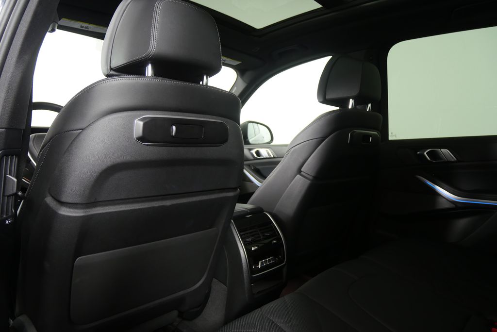 Thumbnail: 2024 BMW X5 - 18
