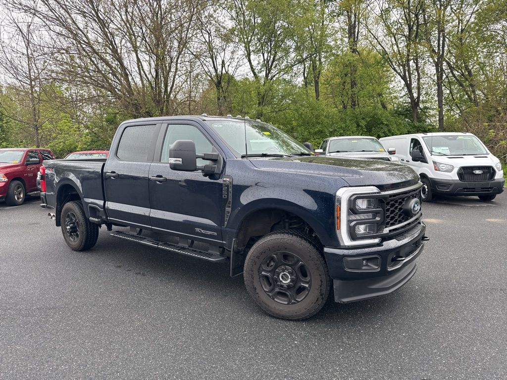 Antimatter Blue Metallic 2025 Ford F-250 Super Duty XL Crew Cab 4WD Pickup Truck Four-Wheel Drive Automatic