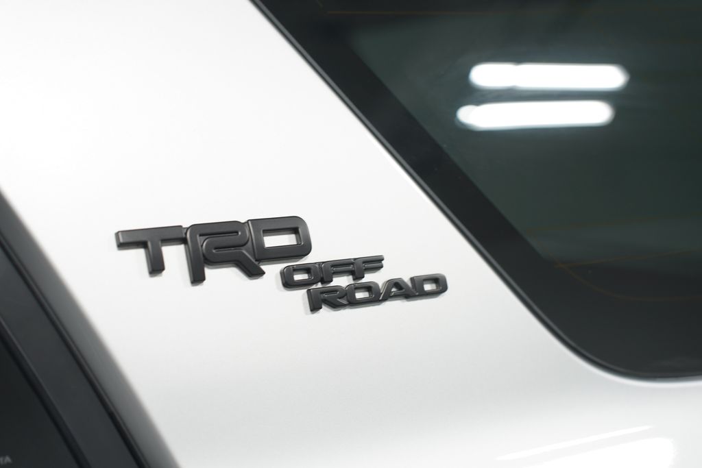 2024 Toyota 4Runner TRD Off Road 11