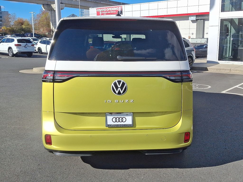 Thumbnail: 2025 Volkswagen ID.Buzz - 5