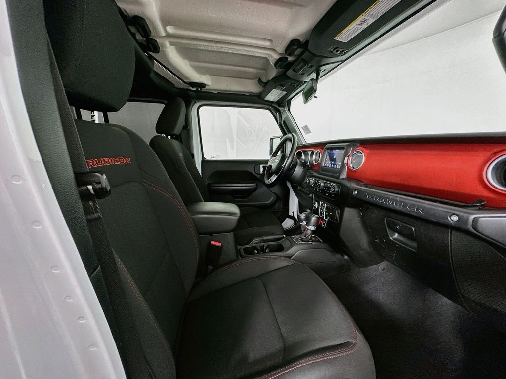 Thumbnail: 2021 Jeep Wrangler - 27
