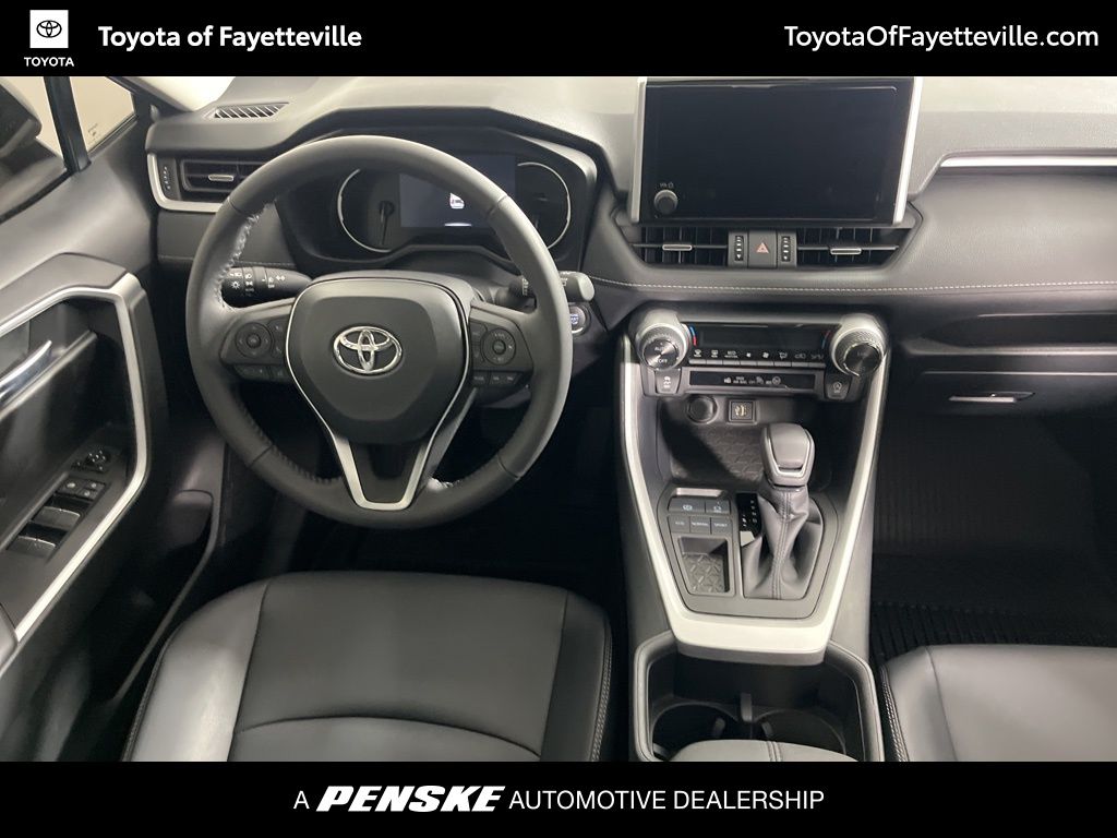 Thumbnail: 2025 Toyota RAV4 - 14