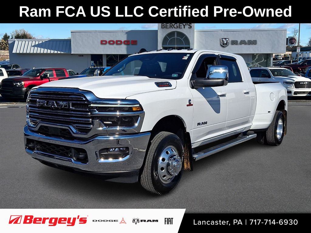 Bright White Clearcoat 2025 RAM 3500 Pickup Truck Four-Wheel Drive 8-Speed Automatic