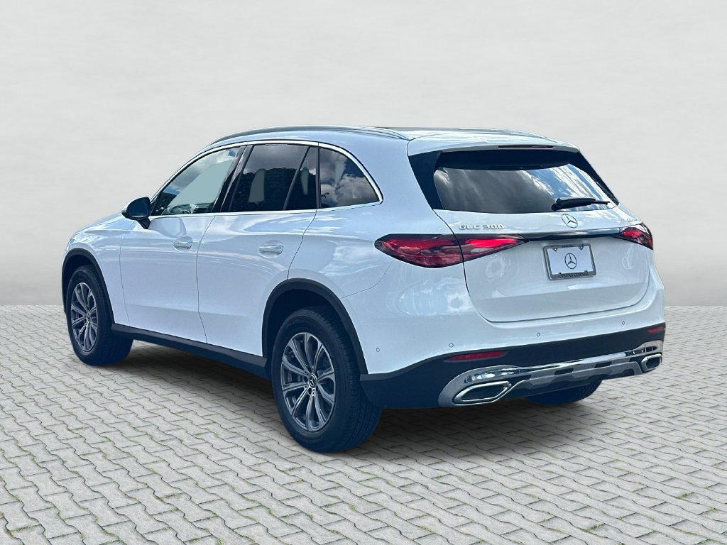 Thumbnail: 2026 Mercedes-Benz GLC - 7
