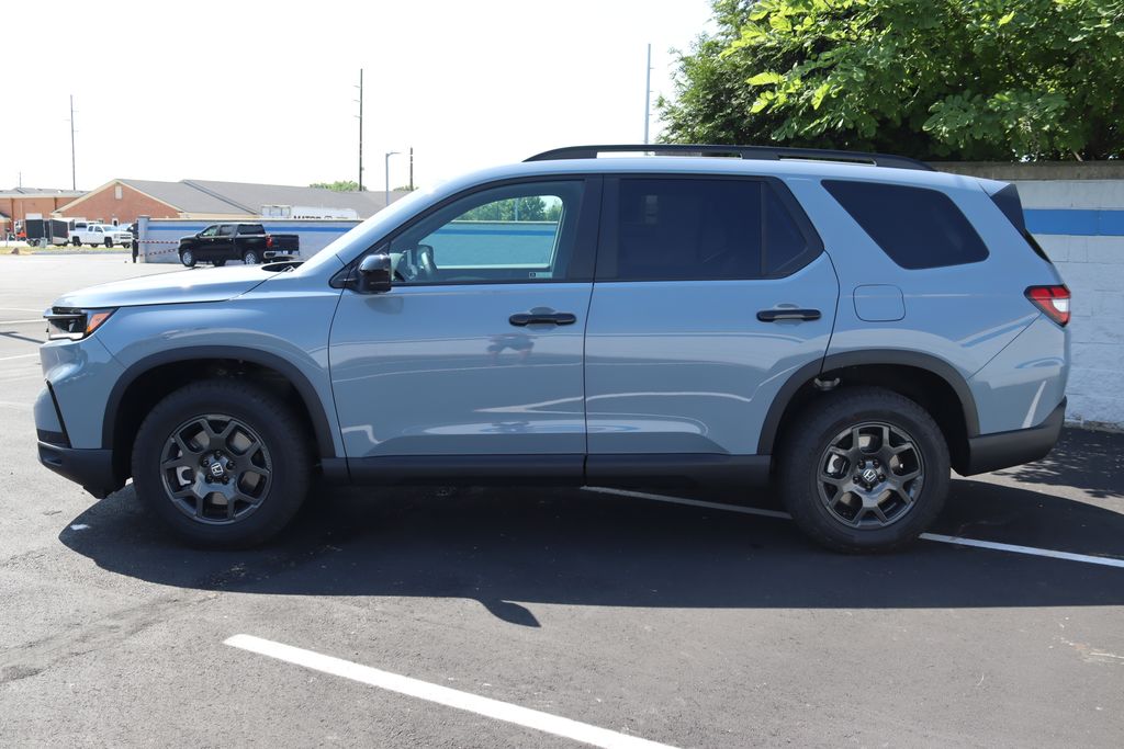 2025 Honda Pilot TrailSport 2