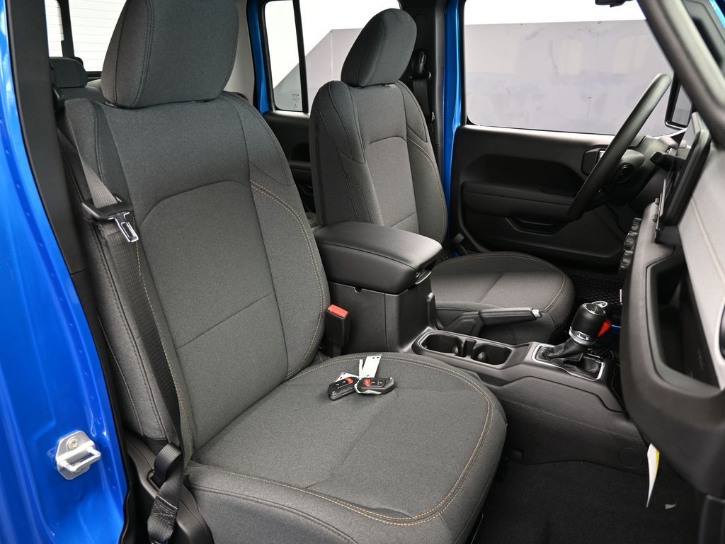 New 2026 Hydro Blue Pearlcoat Jeep Sport image 38