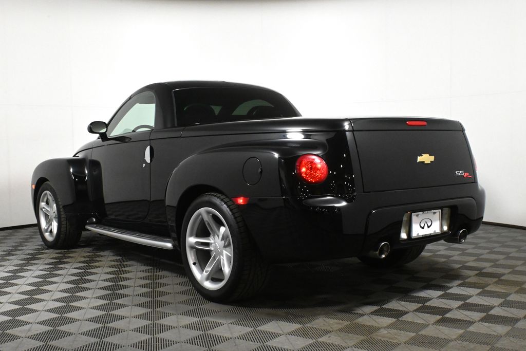 2004 Chevrolet SSR  6