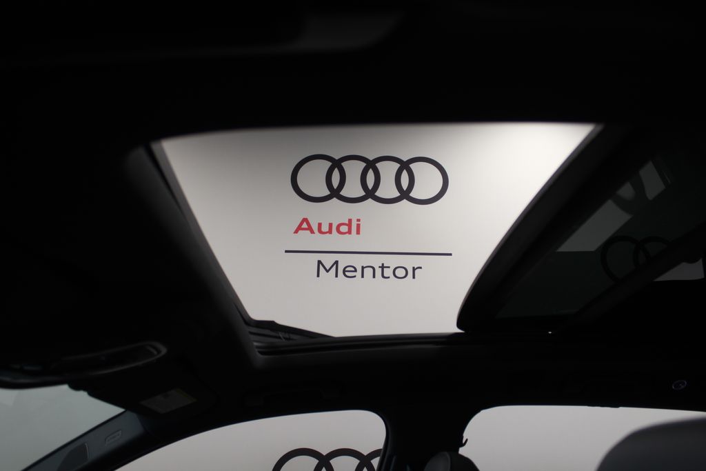 Thumbnail: 2026 Audi Q7 - 13