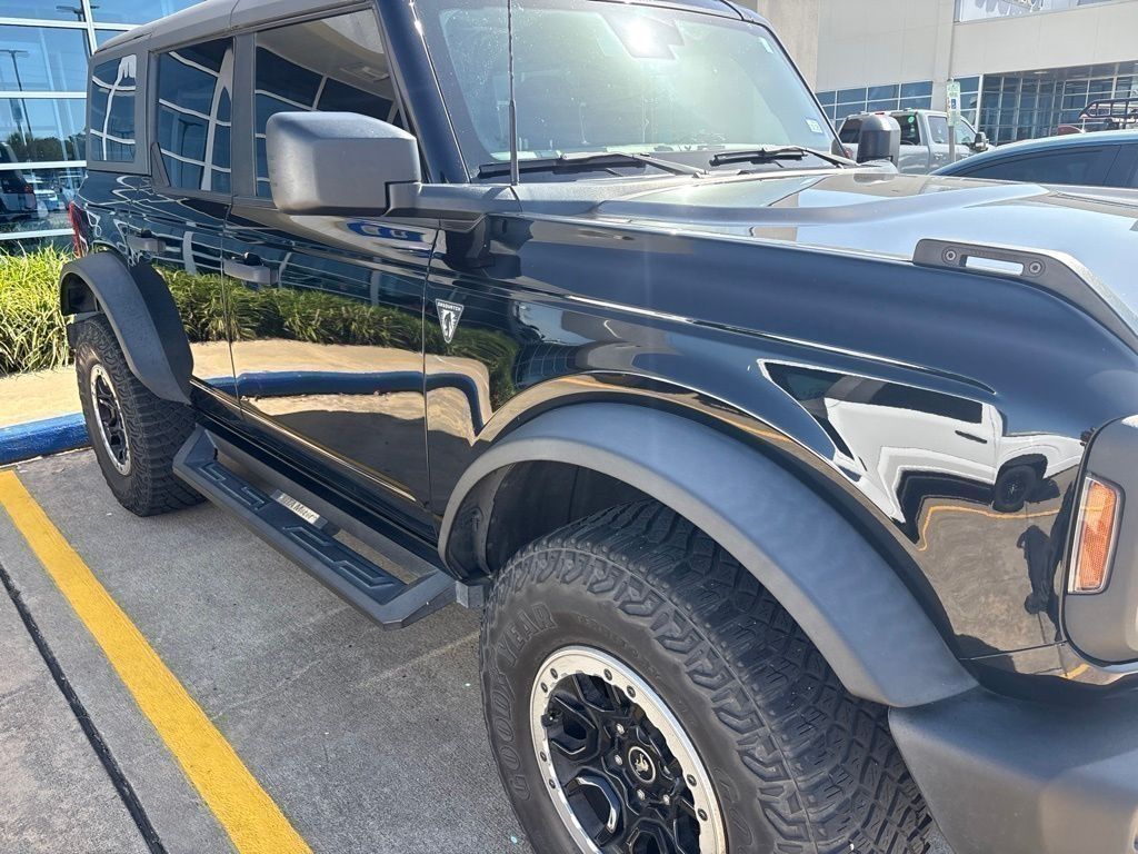 2022 Ford Bronco Base Black at Cook Ford