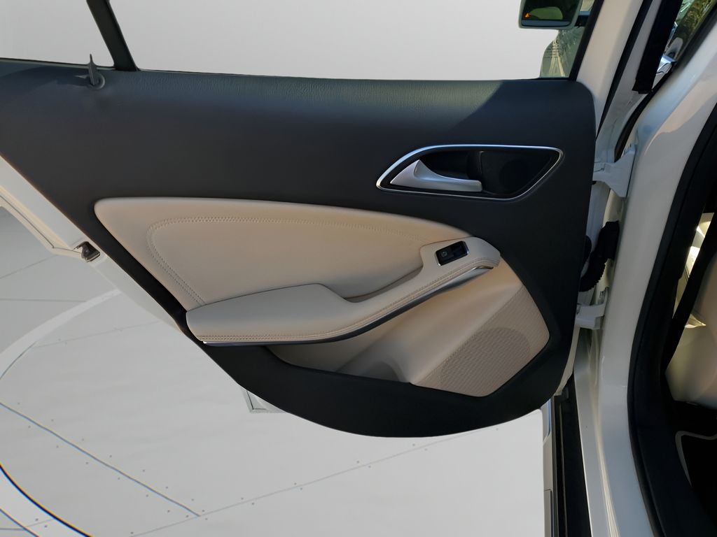 Used Car 2016 Mercedes-benz Gla  Gla 250 For Sale Under $20,000 In Austin, Texas