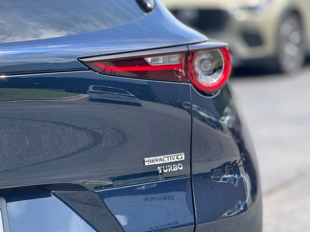 2025 Mazda CX-30 2.5 Turbo Premium Package - 7