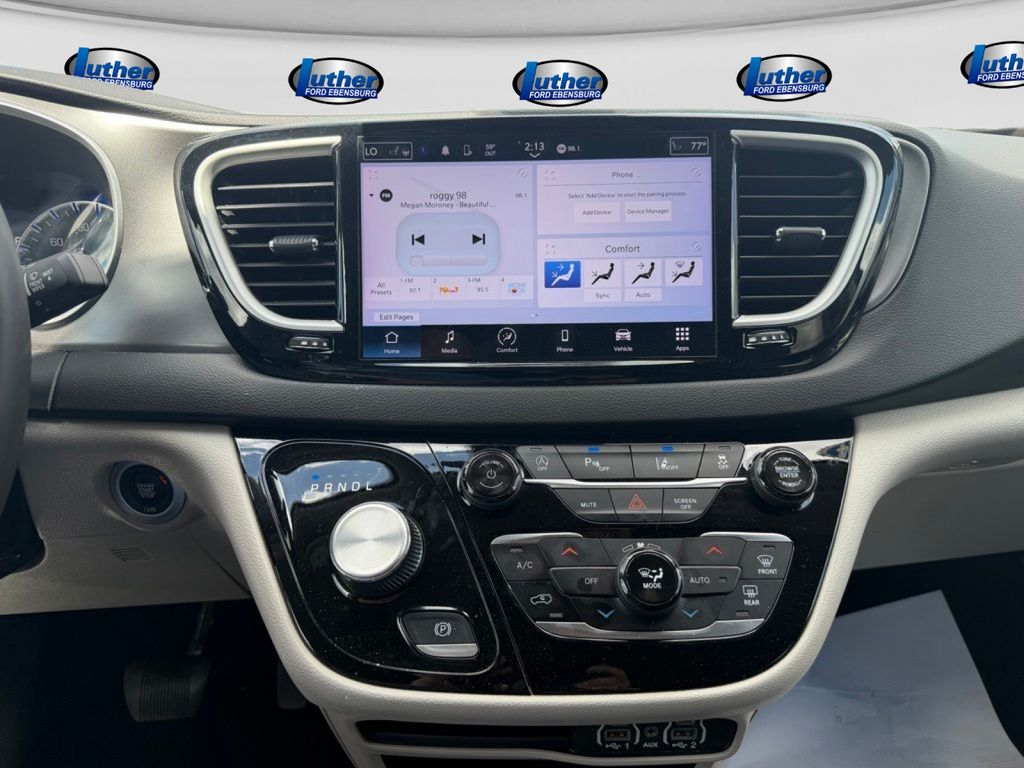 2024 Chrysler Pacifica Touring L Black at Auto Express Mitsubishi