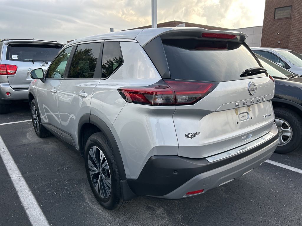 Thumbnail: 2022 Nissan Rogue - 2