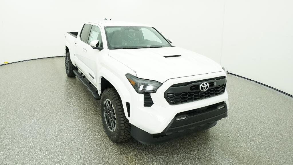 Thumbnail: 2025 Toyota Tacoma - 15