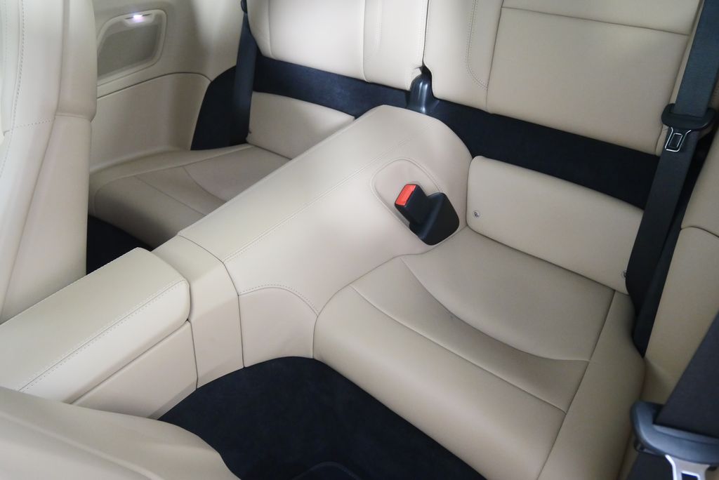 Thumbnail: 2022 Porsche 911 - 20