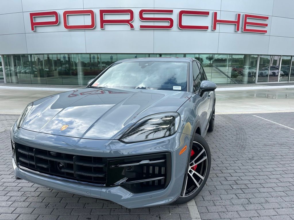 2025 Porsche Cayenne GTS -
                Davie, FL