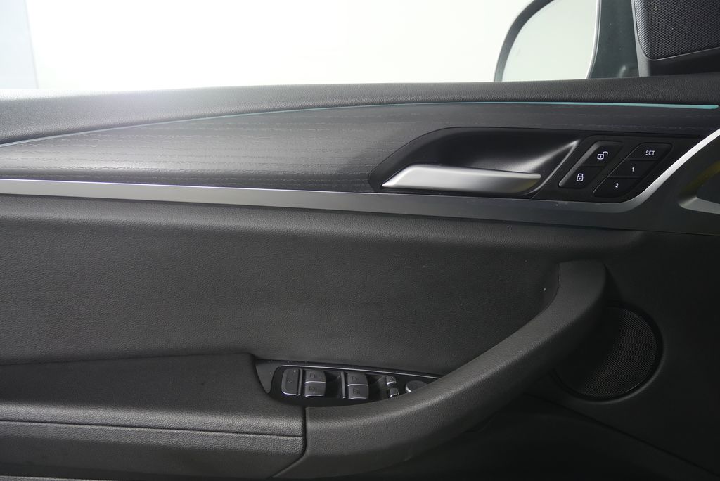 Thumbnail: 2023 BMW X3 - 8