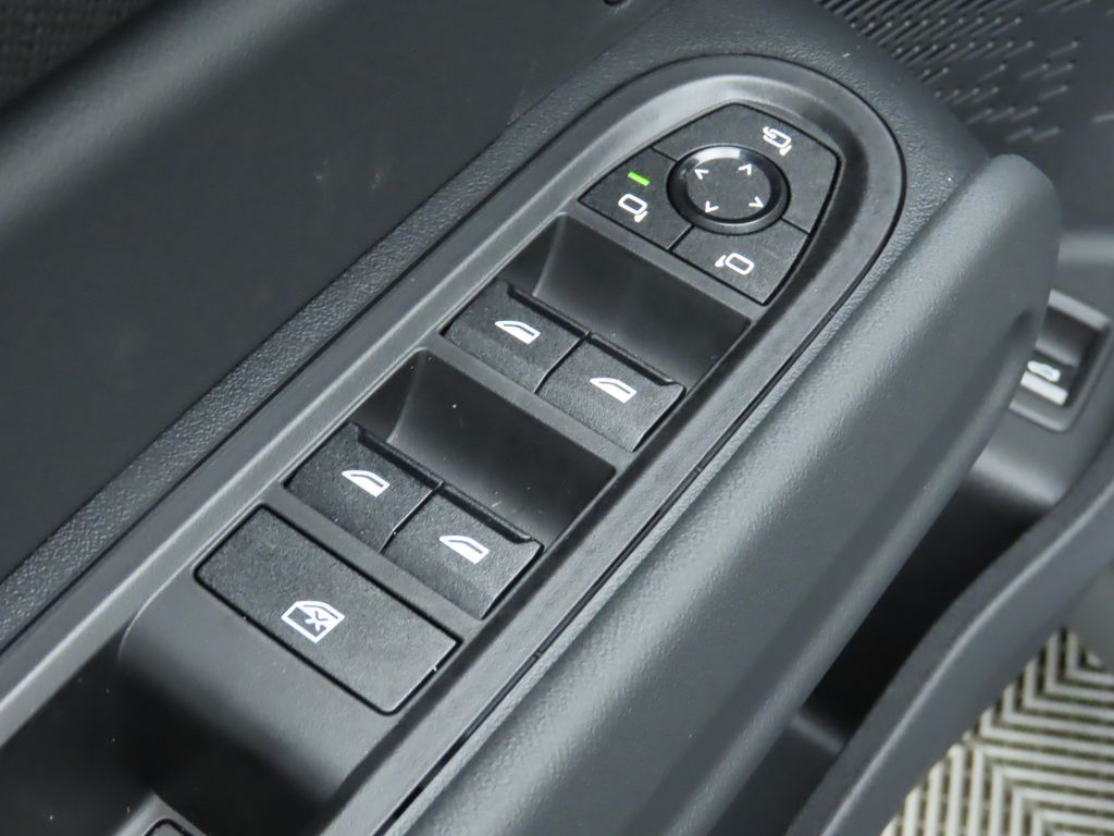 Thumbnail: 2026 MINI Cooper Countryman - 25