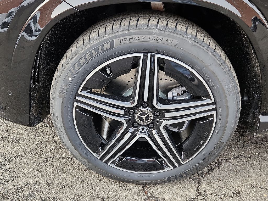 Thumbnail: 2026 Mercedes-Benz GLE - 5