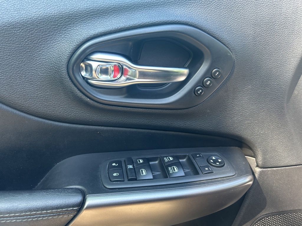 2020 Jeep Cherokee Limited Black at Carlisle Cadillac Buick GMC