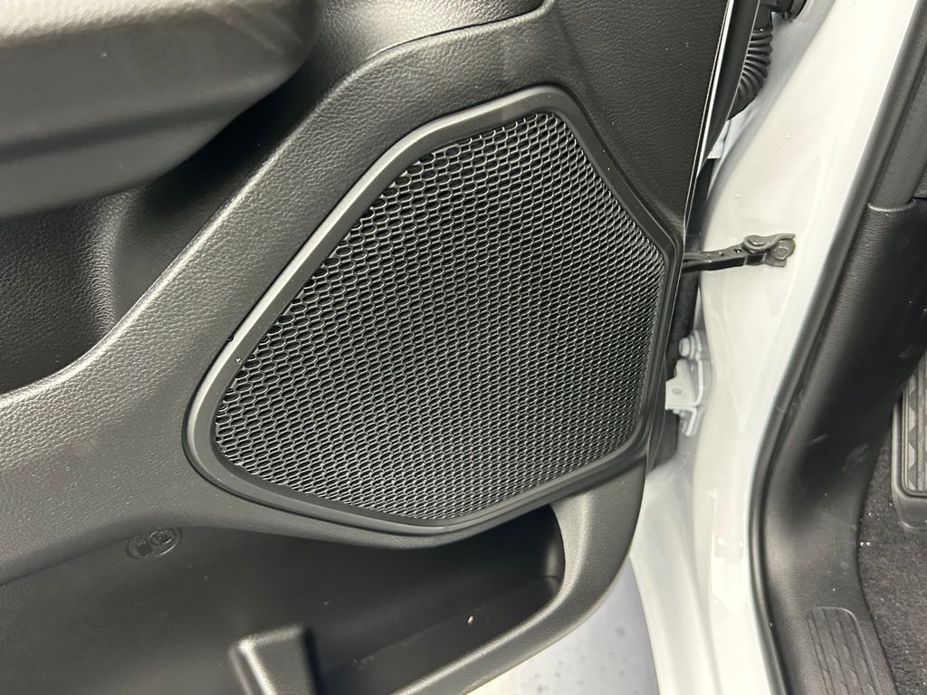 New 2026 Bright White Clearcoat Ram Tradesman image 14