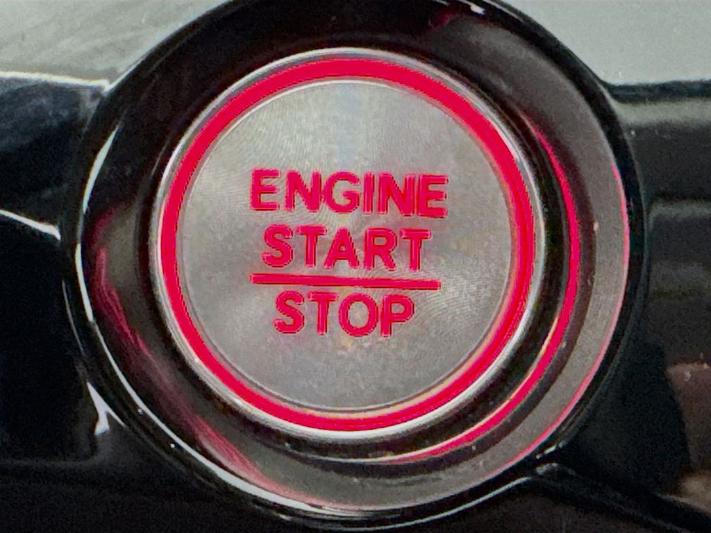 Used Car 2022 Acura Mdx  Technology For Sale Under $30,000 In Austin, Texas