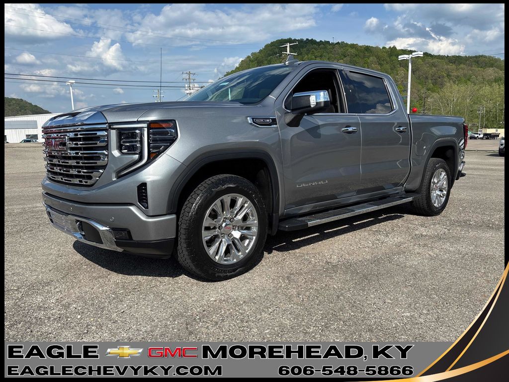 2023 GMC Sierra 1500 Denali Crew Cab 4WD