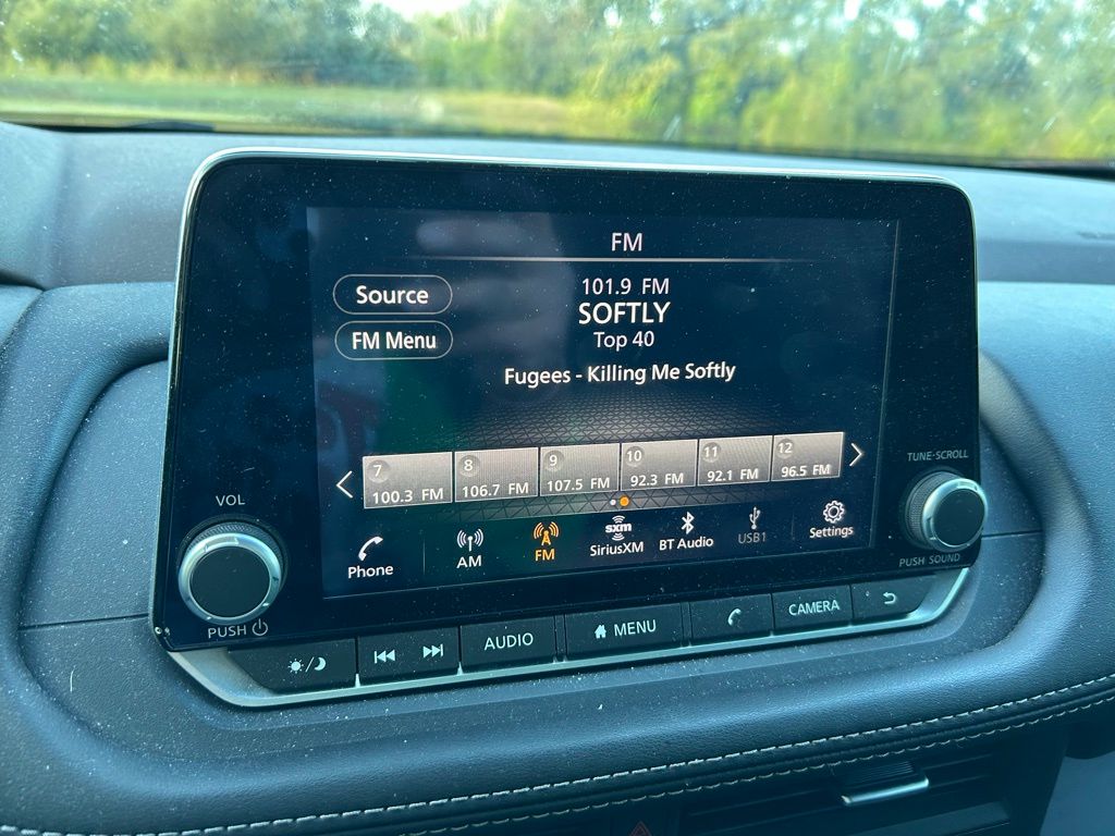 Thumbnail: 2023 Nissan Rogue - 23