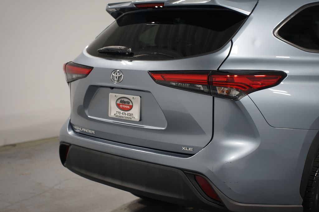 2021 Toyota Highlander XLE 9