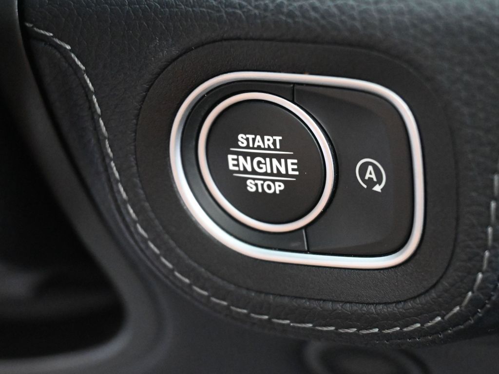 Used 2024 Gray Mercedes-Benz GLE 53 AMG® image 33