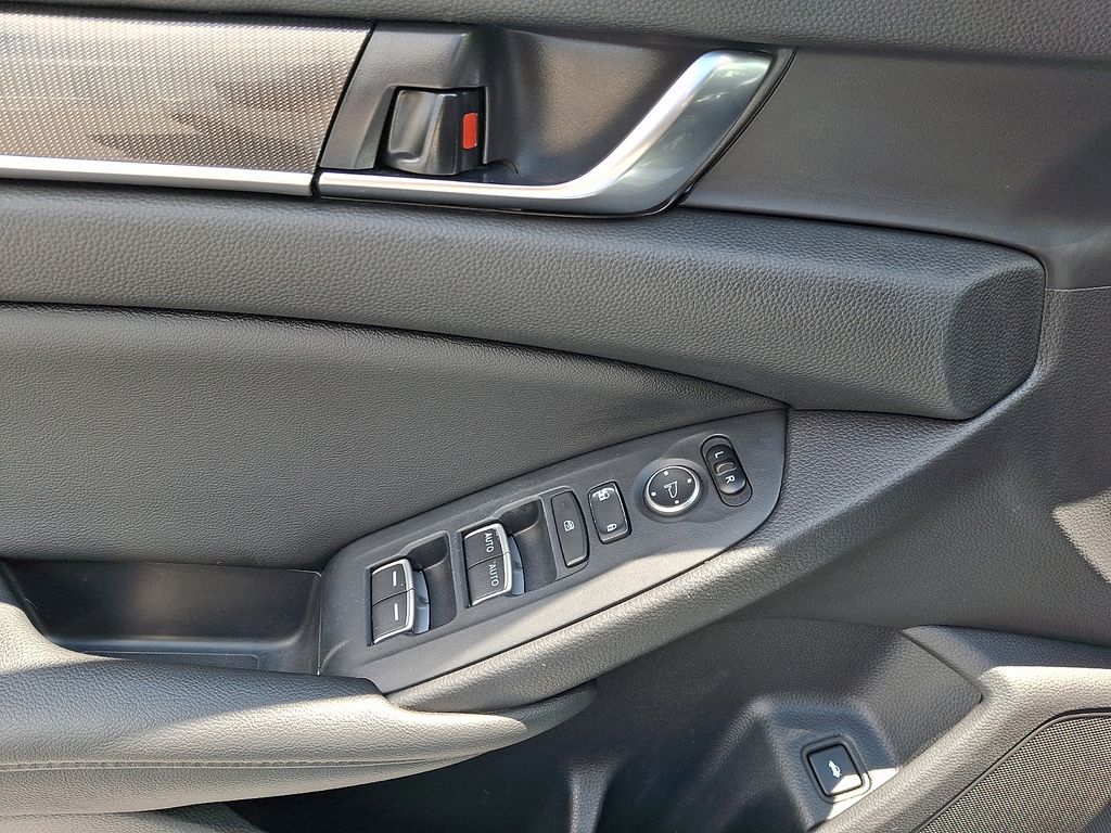 2019 Honda Accord Sport Silver at Honda North