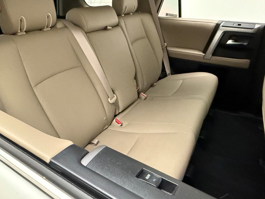 Thumbnail: 2023 Toyota 4Runner - 20