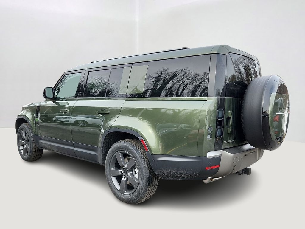 Thumbnail: 2026 Land Rover Defender - 4