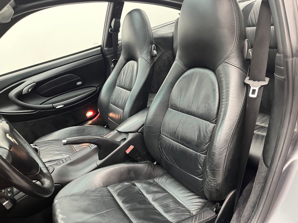 Thumbnail: 2002 Porsche 911 - 5