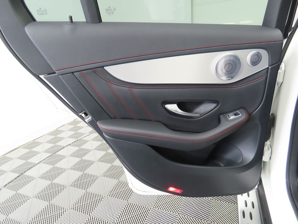 Thumbnail: 2020 Mercedes-Benz GLC - 27