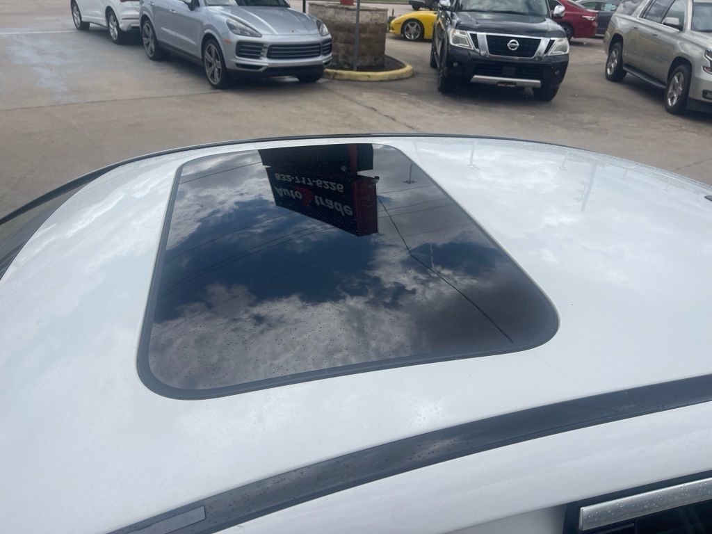 2018 Mercedes-Benz C-Class C 300 White at Autostrade