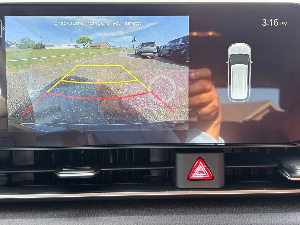 New 2026 Kia Carnival MPV Van