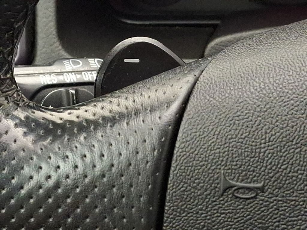 Thumbnail: 2003 Audi RS 6 - 22