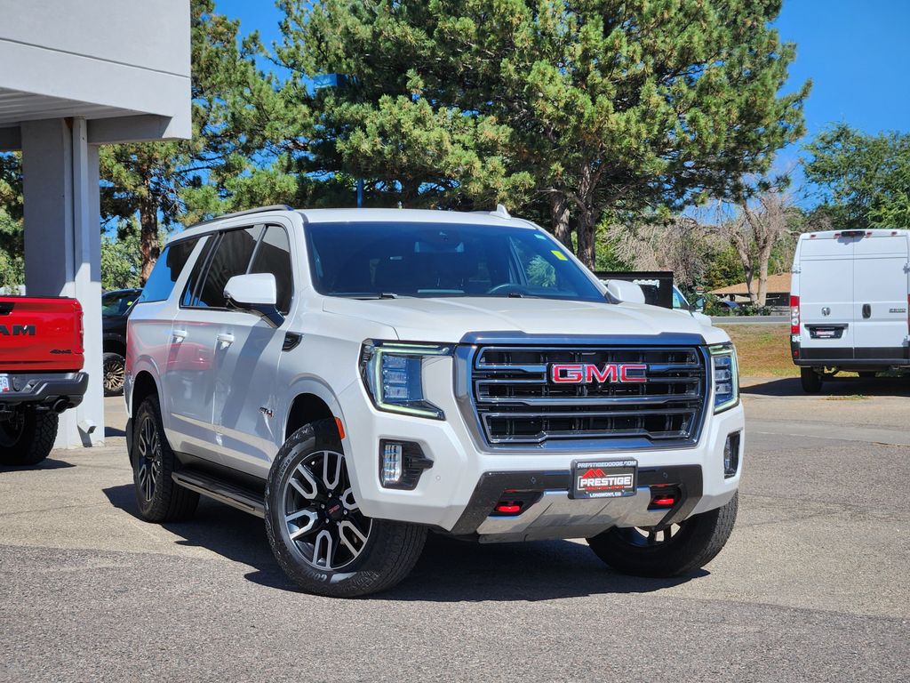 2024 GMC Yukon XL AT4 4WD