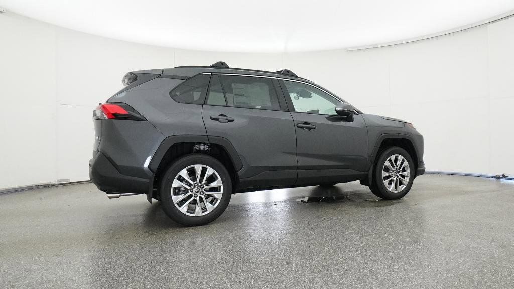Thumbnail: 2025 Toyota RAV4 - 24