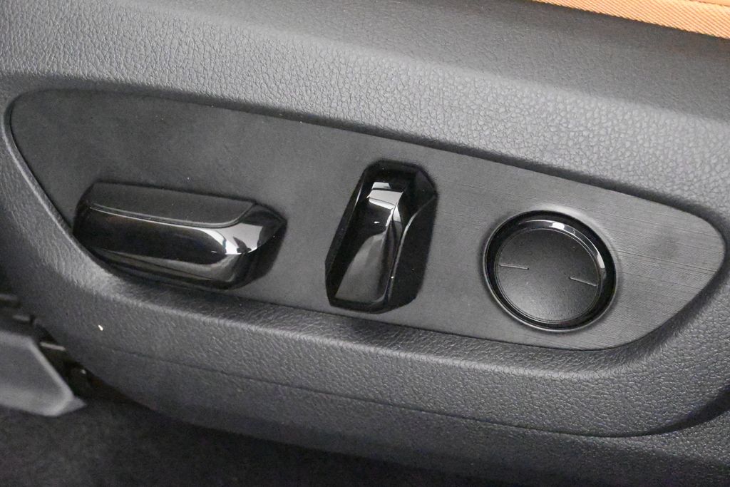 Thumbnail: 2026 Lexus RX - 27