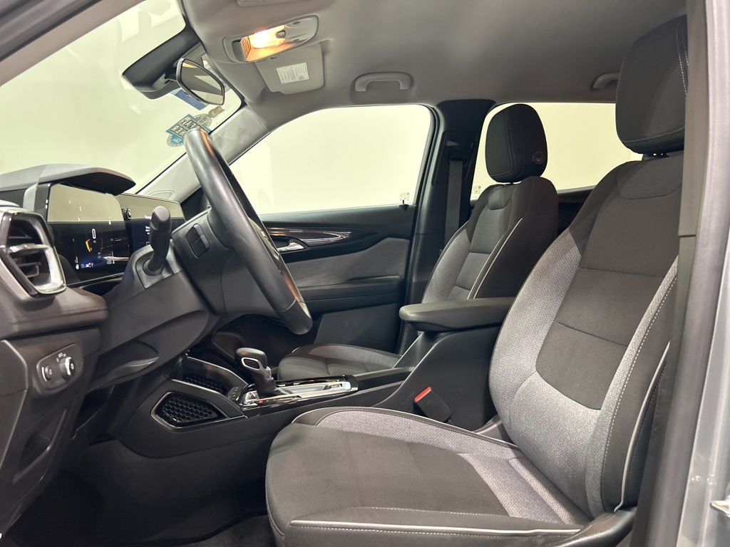 used 2024 Chevrolet TrailBlazer car, priced at $23,518